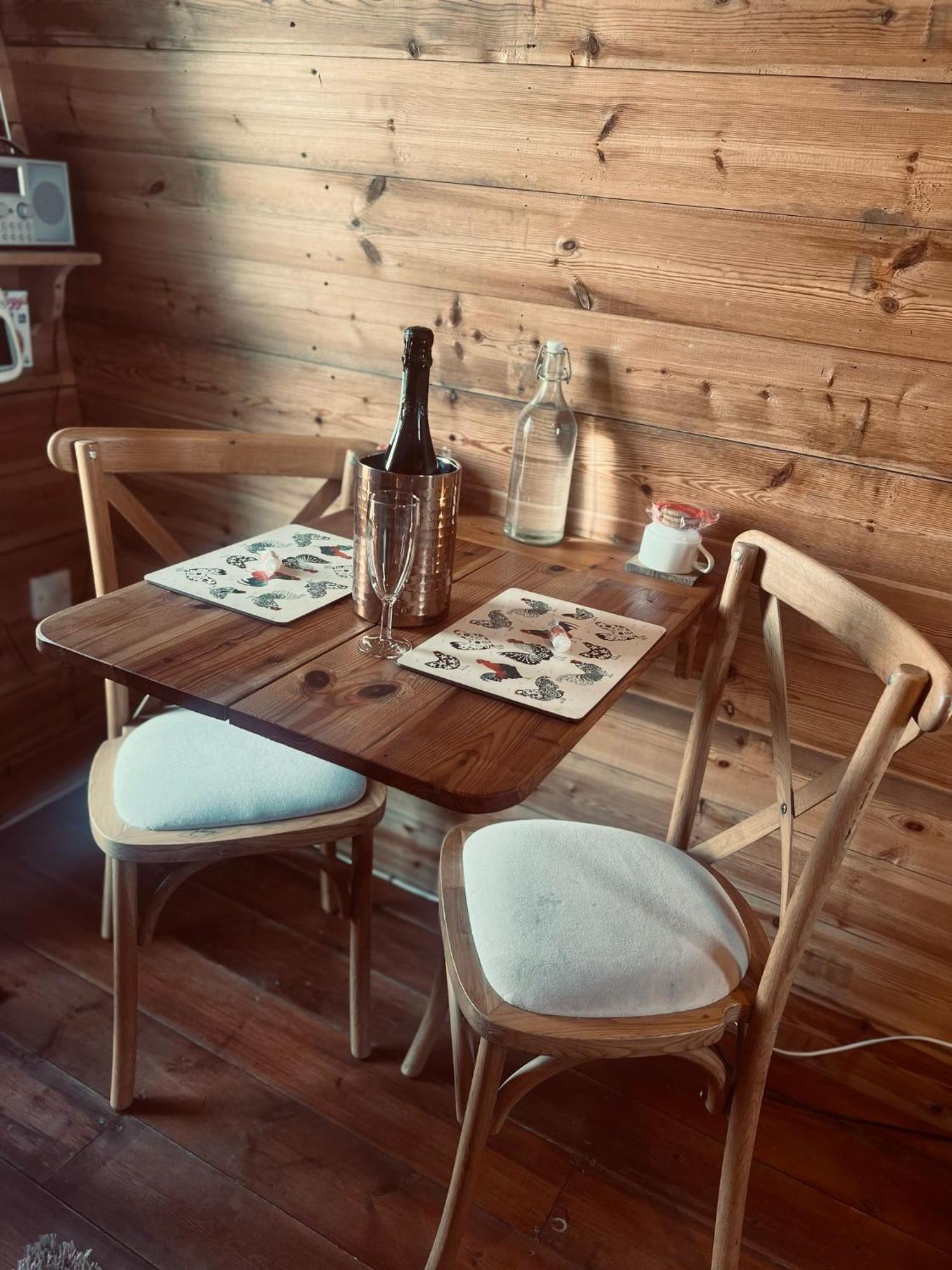 Skipbridge Farm Glamping 约克 外观 照片
