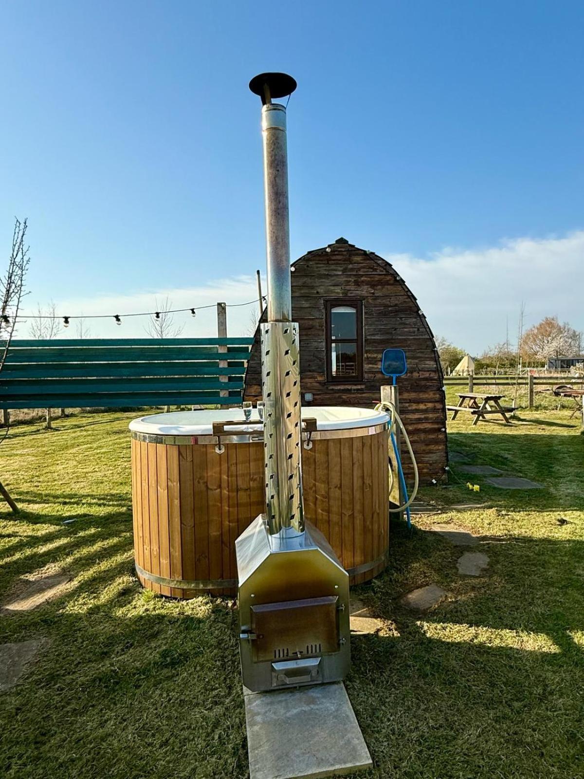 Skipbridge Farm Glamping 约克 外观 照片